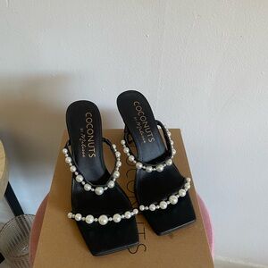 Coconuts by Matisse Black Sandals with Pearl Accents
